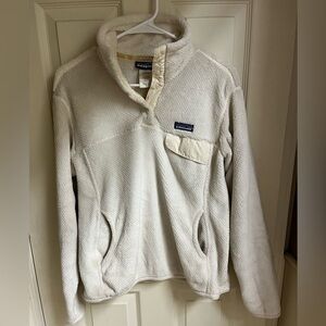 Patagonia women’s Re-Tool Snap T pullover